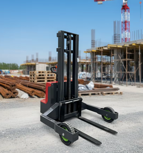 Chariots élévateurs d'entrepôt CE 1T/2T/1.5T, transmission intégrale à trois roues de haute qualité, pneus pleins, adaptés aux terrains accidentés - Product Image 1
