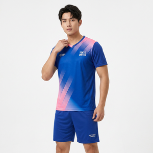 เสื้อเทนนิสคอวีสีน้ำเงินสำหรับผู้ชายพร้อมลายพิมพ์ไล่ระดับสีชมพูสีน้ำเงิน ชุดกีฬาฤดูร้อนแขนสั้นแบบพอดีตัว - Product Image 3
