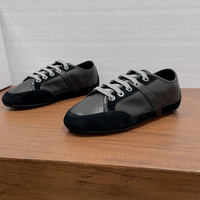 Sneakers plates en cuir perforé de luxe pour hommes, style Old Money, lacets, baskets décontractées