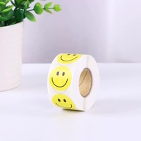 Étiquettes décoratives rondes personnalisées de haute qualité résistantes aux rayures, logo imprimé, autocollant pour emballage cadeau en rouleau