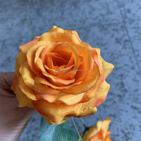 O-4 Nouveau Gros Bouquet de Fleurs Artificielles de Simulation pour Décoration de Mariage Fête, Roses Oranges de Qualité Supérieure