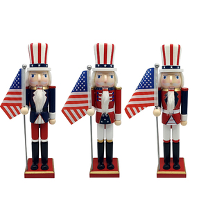 Cascanueces de Nogal del 250 Aniversario para Mesa de Comedor, 4 de Julio, Día de la Independencia de los Estados Unidos, Día de los Caídos - Product Image 1