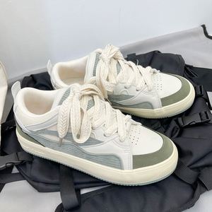Chaussures en toile colorées élégantes et confortables pour hommes, baskets décontractées pour hommes, chaussures d'automne adaptées à une ambiance jeune - Product Image 3