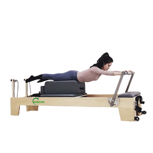 Reformer de Pilates Ajustable y Duradero de Fábrica con Madera de Roble, Haya y Arce para el Hogar y el Estudio - Product Image 3