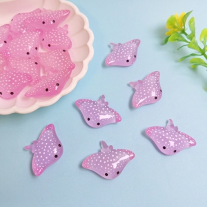 100 PIÈCES Figurines de poissons-raies en résine Kawaii, modèles de cabochons pour la décoration de la maison et accessoires de maison de poupée - Product Image 5