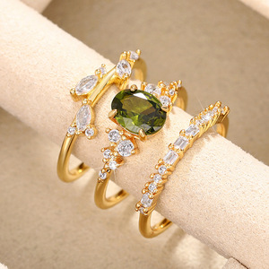 Anello a marquise floreale per donna, elegante gioiello da dito alla moda con accenti scintillanti - Product Image 4