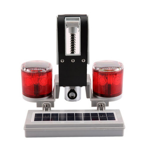 Luz de Advertencia Solar LED KSL-Q484 Roja IP65 260mm, Luz de Señalización para Uso en Exteriores - Product Image 1
