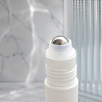 Weiße Roll-On-Flasche mit transparentem Deckel, 10 ml, Kunststoff, 19 mm x 90 mm, kleine Menge