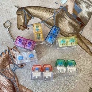 Llavero LED de Juguete para Aliviar el Estrés, Botón Sensorial DIY, Llavero con Teclado, Anillo para Llaves, Teclado de Dedos, Tapas de Teclado de Juguete - Product Image 5