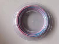 Gros rouleaux d'usine de 220m 0.63 ~ 0.7mm 28 ~ 30lbs cordes de raquettes de badminton disponibles en différentes couleurs ventes mélangées avec stock