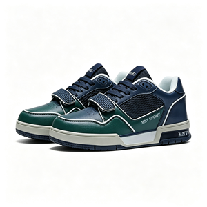 Chaussures de skate unisexes de style européen, baskets décontractées à tige basse avec logo personnalisé, dessus en cuir véritable et empeigne en mesh. - Product Image 4