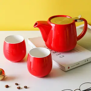 批发便宜的便携式2个杯子茶壶咖啡器皿红釉瓷器茶具不锈钢盖