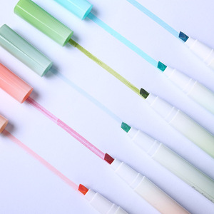 Ensemble de surligneurs 4 couleurs à changement progressif avec pointe pinceau inclinée pour marquage créatif, dessin graffiti et écriture oblique - Product Image 6