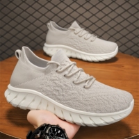 Chaussures de sport légères en tricot pour hommes |   Chaussures de marche respirantes à enfiler |   Chaussures décontractées confortables et antidérapantes pour un usage quotidien