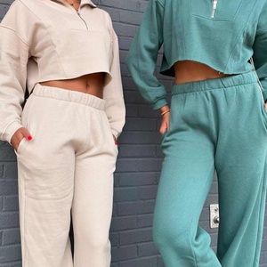 Ensemble de survêtement décontracté pour femme, 2 pièces, couleur personnalisée, sweat-shirt court zippé et pantalon de jogging, écologique, uni, avec logo - Product Image 1