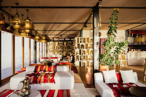 Juegos de Muebles de Madera Maciza de Lujo Personalizados, Juego de Dormitorio Completo de 5 Estrellas para Proyectos de Habitaciones de Hotel en Apartamentos - Product Image 5