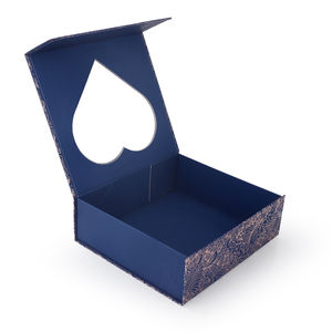 Boîte-cadeau pliante plate de stockage de vêtements magnétiques de Noël pour l'ouverture supérieure imprimée de filles avec la conception en relief - Product Image 3