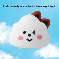 Veilleuse LED personnalisable en silicone en forme de nuage, design de dessin animé, à commande par bouton, intensité réglable, alimentée par prise, pour enfants, petite taille