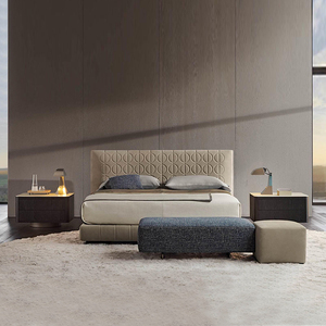Luxury Wood <strong>Frame</strong> 1.8m Leather <strong>Double</strong> <strong>Bed</strong> - Product Image 3