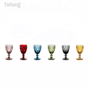 Cổ Điển Dập Nổi Cốc Thủy Tinh Cho Bữa Tiệc Và Các Bên Cưới Cho Rượu Sâm Banh Gim <span class=keywords><strong>Rum</strong></span> Hình Thoi Thiết Kế Ly - Product Image 5