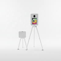 Photomaton en bois pliable avec écran tactile de 18,5 pouces, design personnalisé, trépied moderne, photomaton en bois avec imprimante intégrée