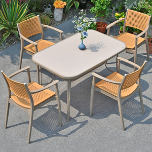 Mesas de aluminio duraderas para exteriores de diseño moderno, juego de <span class=keywords><strong>sillas</strong></span> de jardín de <span class=keywords><strong>PVC</strong></span> impermeables para patio, cafeterías, uso en la playa, Material de madera - Product Image 6