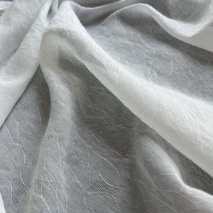 1301 100% Polyester 70gsm 150Cm Organza Dựa Ánh Sáng Trọng Thoáng Khí Polyester Nổi Jacquard Vải Cho Mùa Hè Mặc - Product Image 4