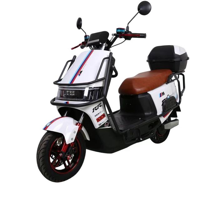2025 Long Distance Durable Electric Two-wheel Scooter with 1500W Motor Waterproof 60-80km Range