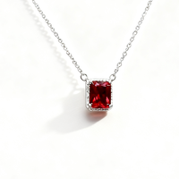 KAAN JEWELRY 925 Silber Damen rote Zirkon Anhänger Halskette, geeignet zum Verschenken oder Tragen bei Banketten.
