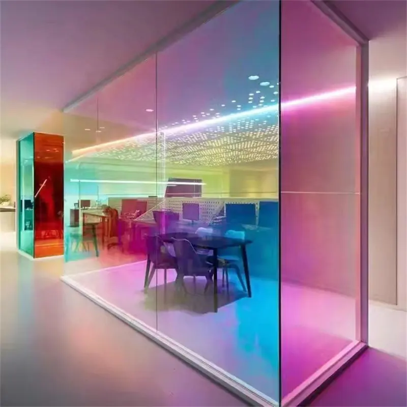 Bölüm duvar bina lamine cam için Oem Odm iç dekoratif renkli lamine yivli degrade cam