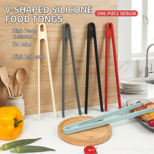 Pinces à nourriture en silicone en forme de V avec noyau en acier, résistantes à la chaleur 230°C ℃   Pinces de cuisine anti-rayures pour grillades, salades et service - Product Image 1