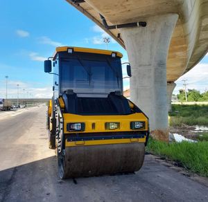 รถบดถนนแบบสั่นสะเทือน6211E ลูกกลิ้งแบบคู่ - Product Image 4