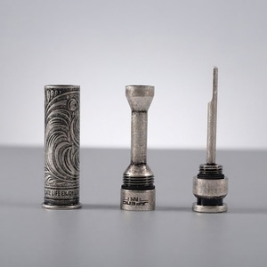JIFENG JF-YD008 Regalo per Amanti delle Pipa, Stile Vintage, Design Personalizzato con Incisione, Resistente Tamper per Pipa in Metallo Ottone Satinato - Product Image 3