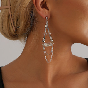 Joyería INS Lava borla asimétrica moda de gama alta pendientes de aro con cuentas para mujer - Product Image 2