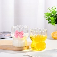 Gobelet en verre à rayures verticales avec nœud papillon, en verre borosilicate de haute qualité avec paille, réutilisable, pour la maison, élégant, pour café et lait