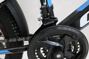Vélo de montagne pour enfants 20 pouces 21 vitesses OEM avec <span class=keywords><strong>porte</strong></span>-bagages, <span class=keywords><strong>frein</strong></span> à <span class=keywords><strong>disque</strong></span>, cadre en acier, <span class=keywords><strong>VTT</strong></span> pour enfants - Product Image 3