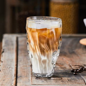 Caneca de vidro criativa ondulação cristal transparente para água, leite, chá, vinho, café e gelo, borda dourada, design elegante ondulação - Product Image 4