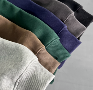 Conjunto de Sudadera con Capucha Unisex Esencial, Pantalones Deportivos de Felpa Cómodos, Ropa Deportiva, 100% Algodón, Bordado, Estampado Impermeable, Corto - Product Image 4