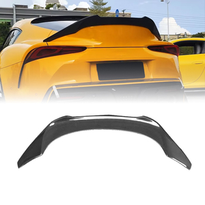 Aileron <span class=keywords><strong>de</strong></span> coffre arrière en fibre <span class=keywords><strong>de</strong></span> carbone brillante style V sans perçage pour Toyota Supra A90 2019 et plus Spoiler aérodynamique - Product Image 1