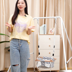 Columpio de Lona para Bebés, Silla Colgante de Madera, Algodón y Lino, Carga Máxima de 60 kg, Asiento Mecedor para Bebés y Niños Pequeños, Unisex - Product Image 1