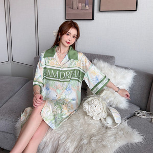 Night Designs Pijamas de seda para mujer Elegante estampado Satén Ropa de dormir Solapa Botón abierto Camisa Camisón Señora Tallas grandes Ropa de dormir - Product Image 6