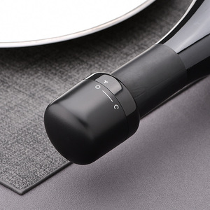 Bouchon de bouteille de vin mini mignon avec motif <span class=keywords><strong>smiley</strong></span>, couvercle hermétique réutilisable pour vin rouge, idéal pour la maison, le bar et les fêtes - Product Image 2