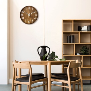 Horloge murale en bois de style vintage ronde brun foncé silencieuse et belle Horloge murale à usage multi-site Horloge électronique - Product Image 2