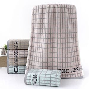 Serviette de Visage Universelle Jacquard 32 Couches pour Hommes et Femmes, Marque OEM, Vente en Gros, pour Hôtels, Spas et Entreprises (Produit de Bien-être) - Product Image 1