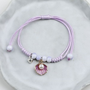 Bracelet ajustable fait main en alliage plaqué argent tressé avec breloques papillon, étoile de mer, coquillage et perle pour femmes et meilleures amies - Product Image 2