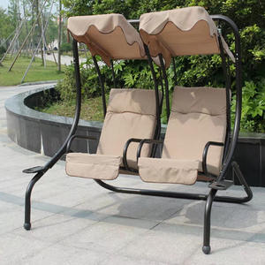 Dondolo da Giardino Moderno e Semplice per Esterni, Balcone, Terrazza, in Ferro Battuto e Alluminio, con Pannello Solare, Divano a Tre Posti, Amaca a Dondolo - Product Image 5