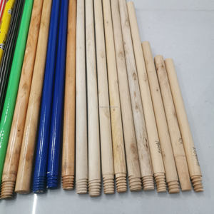 Manche de balai en bois poli, fabriqué en bois naturel pour balai, <span class=keywords><strong>prix</strong></span> usine en Chine - Product Image 2