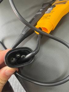 Fluke T130 Zweipoliger elektrischer Sonden tester für Spannung und Kontinuität VERWENDET - Product Image 3
