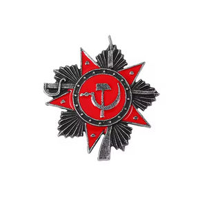 Broches personnalisées en métal émaillé Russie Ukraine URSS Guerre Froide Badge Bijoux Accessoires Récompenses Remise de diplôme Impression UV - Product Image 3