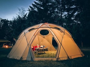 Tente grand dôme chaude OEM pour le <span class=keywords><strong>camping</strong></span> en plein air tente familiale forme de boule <span class=keywords><strong>camping</strong></span> pêche équipement de pique-nique tente de randonnée étanche - Product Image 2